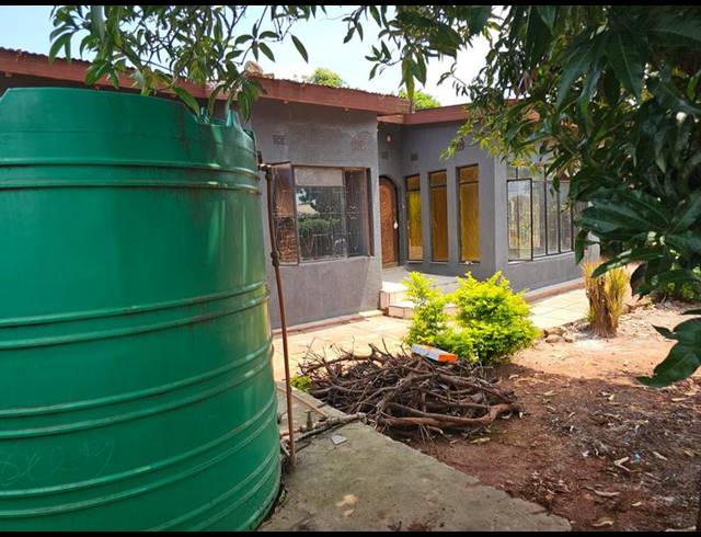 3 BEDROOM HOUSE FOR SALE IN SIBASA